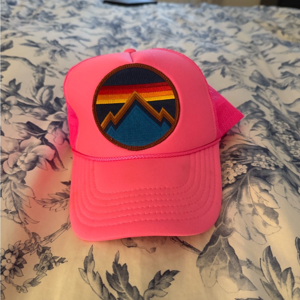 Aviator Nation ALL SEASONS CIRCLE TRUCKER HAT